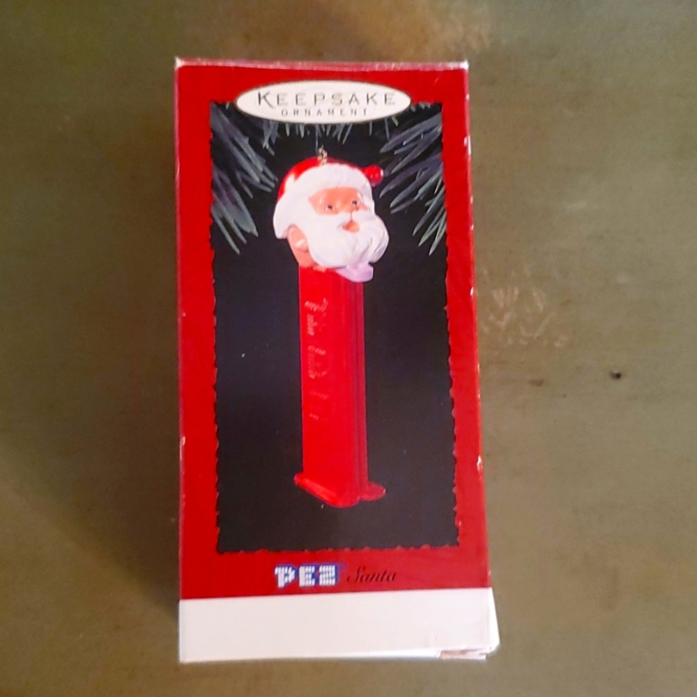 Hallmark Keepsake Ornament Pez Santa